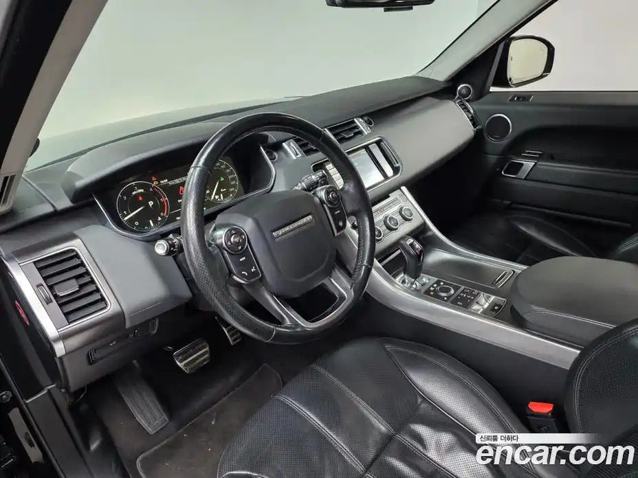 Land Rover Range-Rover Sport 2015 3.0 Автомат в Москве № 231361, фото 10