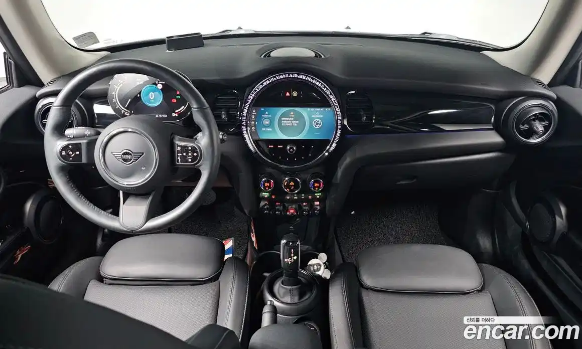 Mini Cooper 2024 1.5 Автомат в Москве № 231388, фото 15