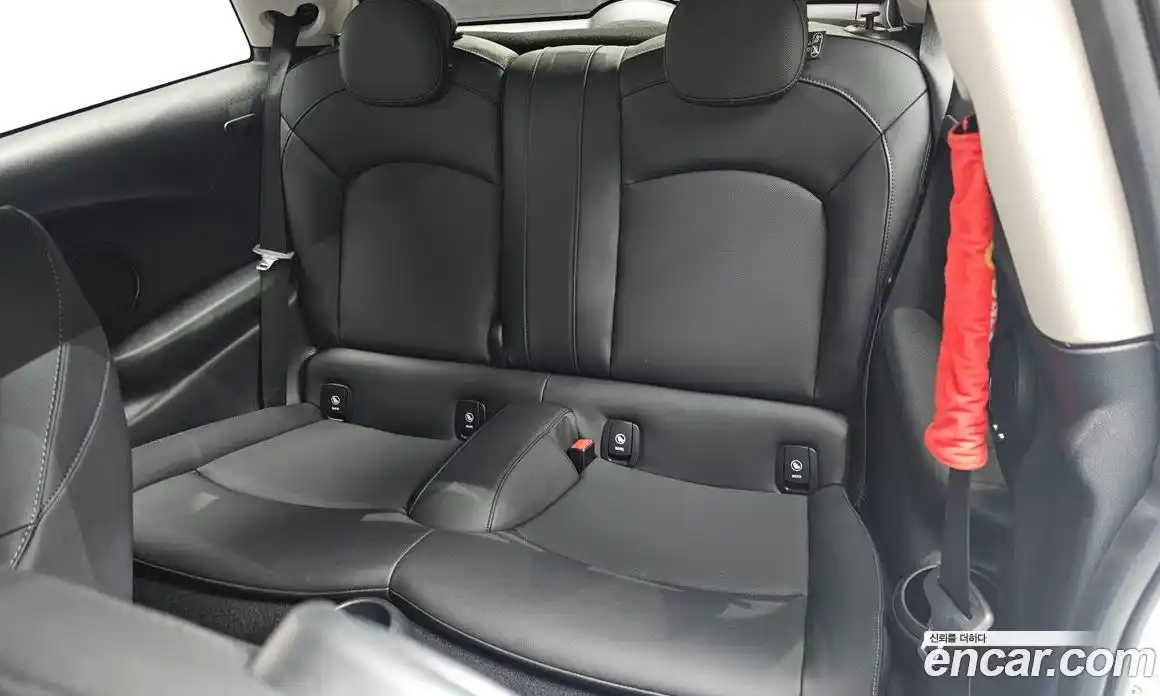 Mini Cooper 2024 1.5 Автомат в Москве № 231388, фото 16