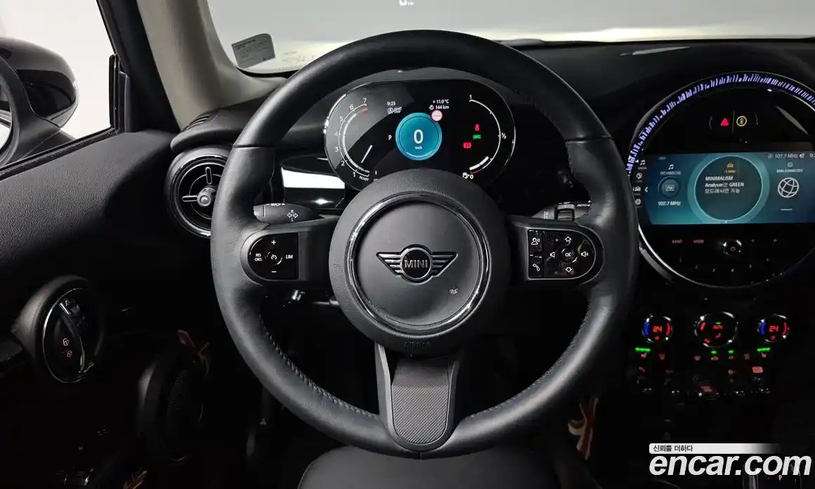 Mini Cooper 2024 1.5 Автомат в Москве № 231388, фото 7