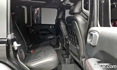 Jeep Wrangler 2018 2.0 Автомат в Москве № 232621, миниатюра 9