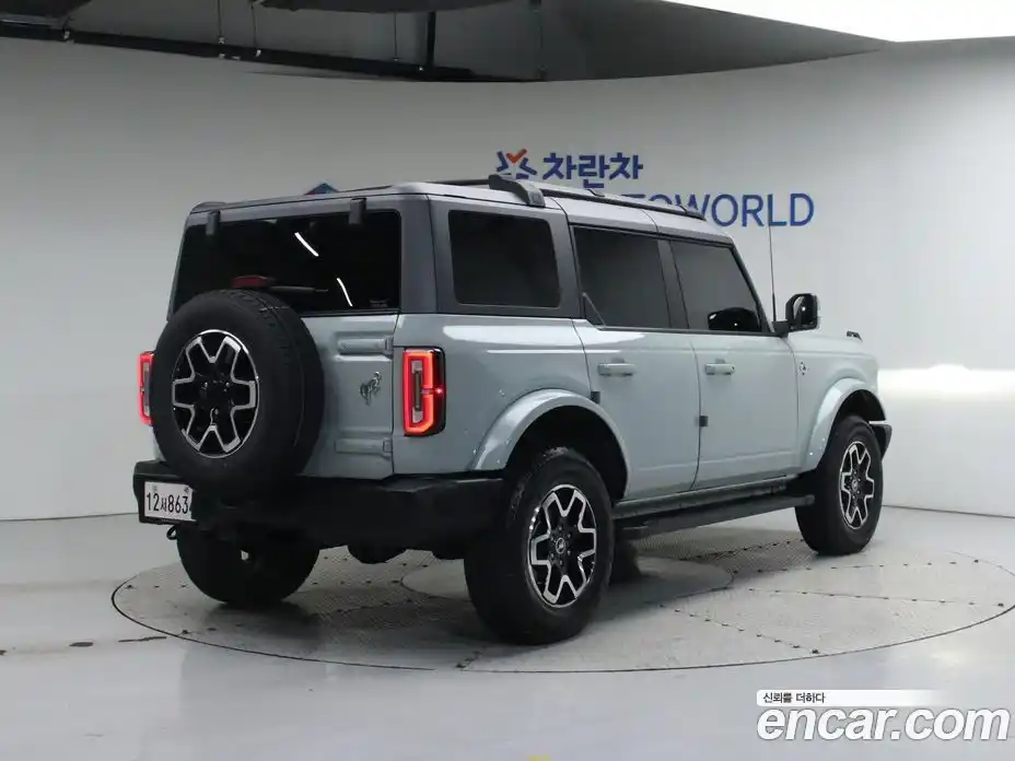 Ford Bronco 2022 2.7 Автомат в Москве № 235650, фото 4