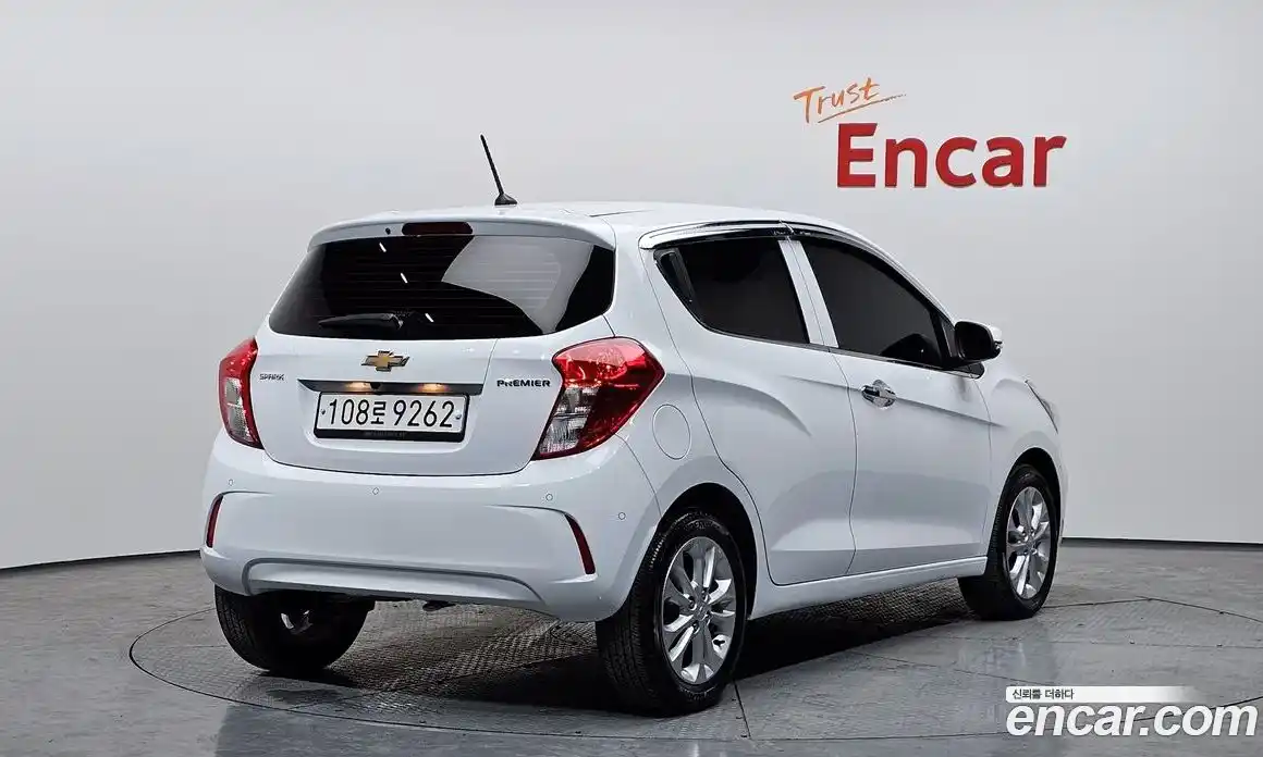 Chevrolet Spark 2020 1.0 Автомат в Москве № 237118, фото 17