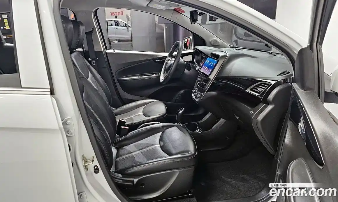 Chevrolet Spark 2020 1.0 Автомат в Москве № 237118, фото 9