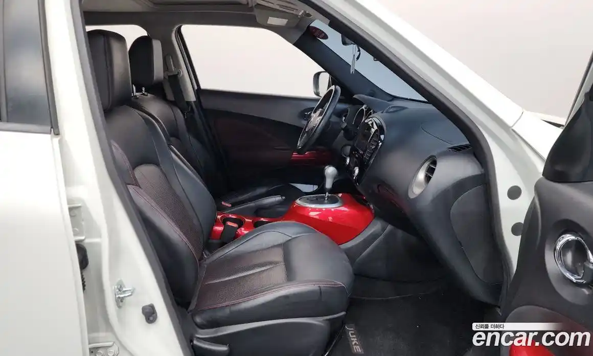 Nissan Juke 2017 1.6 Автомат в Москве № 238513, фото 8