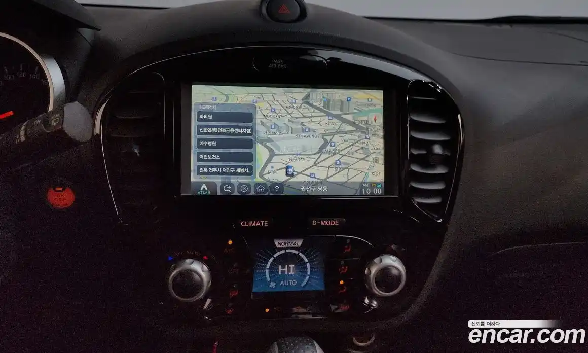 Nissan Juke 2017 1.6 Автомат в Москве № 238513, фото 10