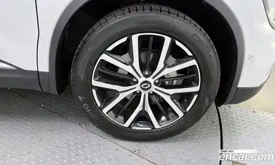 Renault QM6 2023 2.0 Автомат в Москве № 241657, миниатюра 2