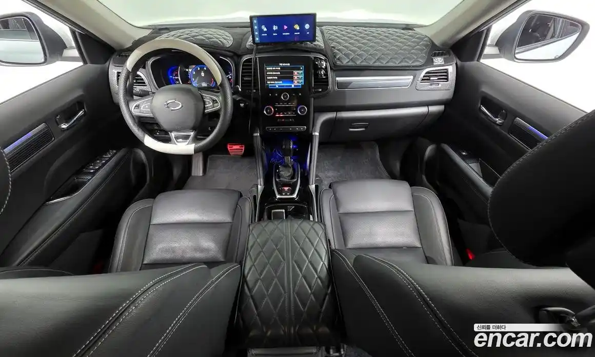 Renault QM6 2023 2.0 Автомат в Москве № 241657, фото 3