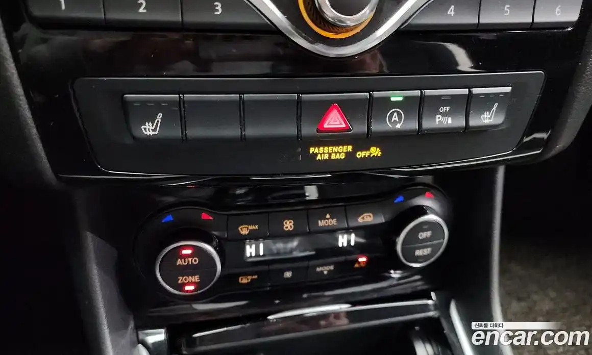 Infiniti Q30 2018 2.0 Автомат в Москве № 245025, фото 9