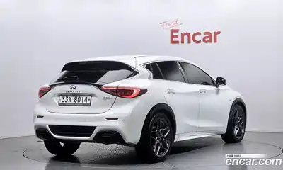 Infiniti Q30 2017 2.0 Автомат в Москве № 247208, миниатюра 2