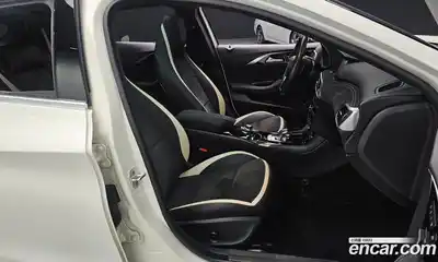 Infiniti Q30 2017 2.0 Автомат в Москве № 247208, миниатюра 10