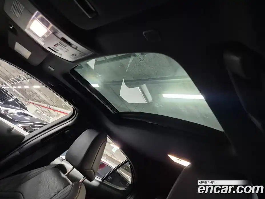 Lexus UX 2024 2.0 Автомат в Москве № 254345, фото 18