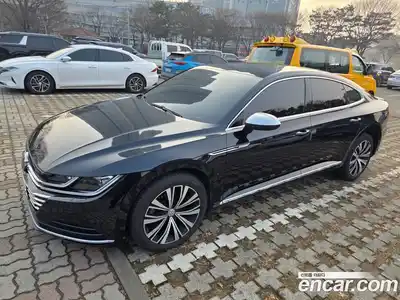 Volkswagen Arteon, 2019