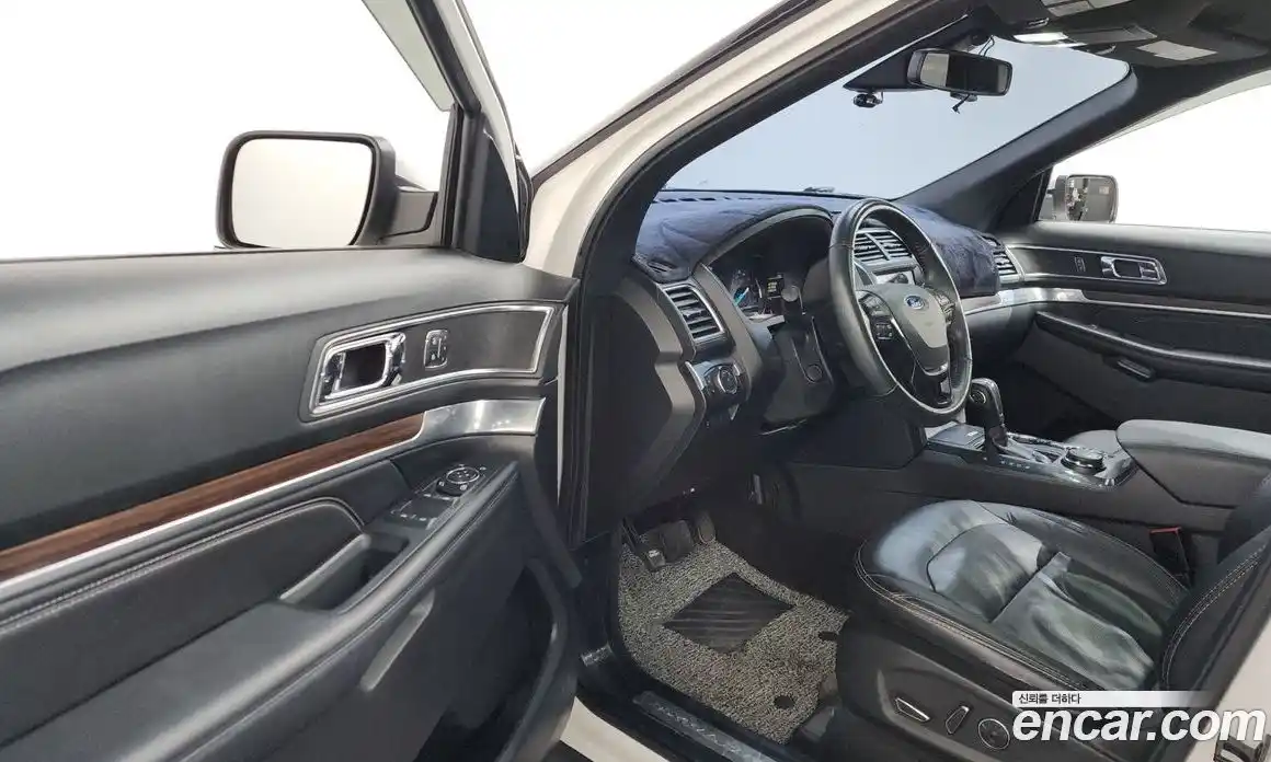 Ford Explorer 2018 2.3 Автомат в Москве № 255645, фото 15