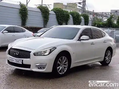 Infiniti Q70 2015 3.7 Автомат в Москве № 256205, миниатюра 2