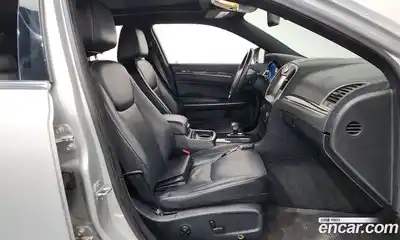 Chrysler 300C 2012 3.6 Автомат в Москве № 256747, миниатюра 11