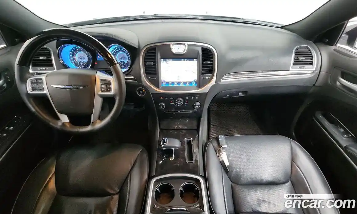 Chrysler 300C 2012 3.6 Автомат в Москве № 256747, фото 7