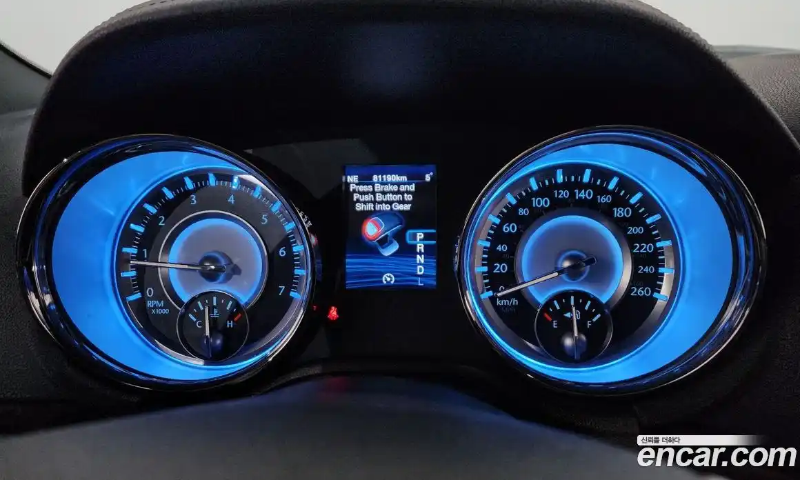 Chrysler 300C 2012 3.6 Автомат в Москве № 256747, фото 8