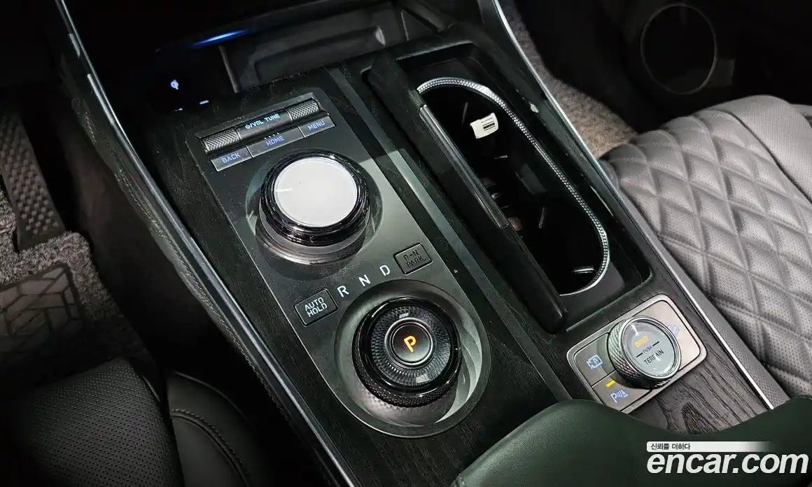 Genesis GV80 2023 2.5 Автомат в Москве № 25949, фото 19