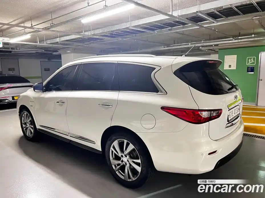 Infiniti QX60 2014 2.5 Вариатор в Москве № 271092, фото 13