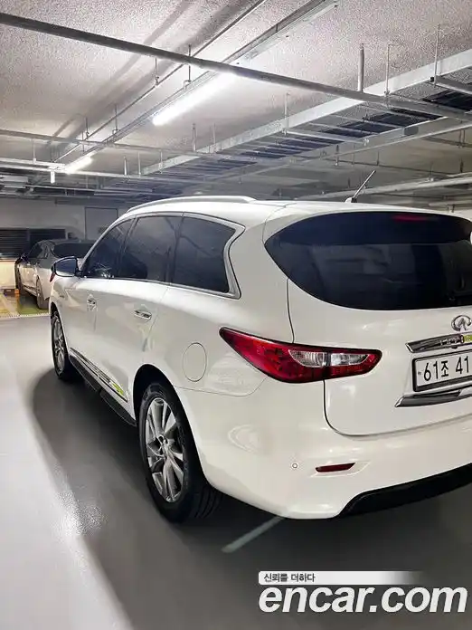 Infiniti QX60 2014 2.5 Вариатор в Москве № 271092, фото 16