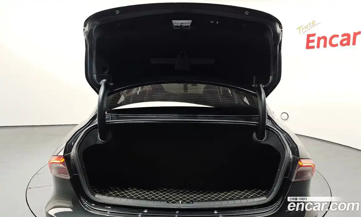 Hyundai Grandeur 2020 2.5 Автомат в Москве № 284226, фото 9