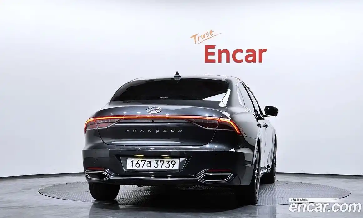 Hyundai Grandeur 2020 2.5 Автомат в Москве № 284226, фото 10