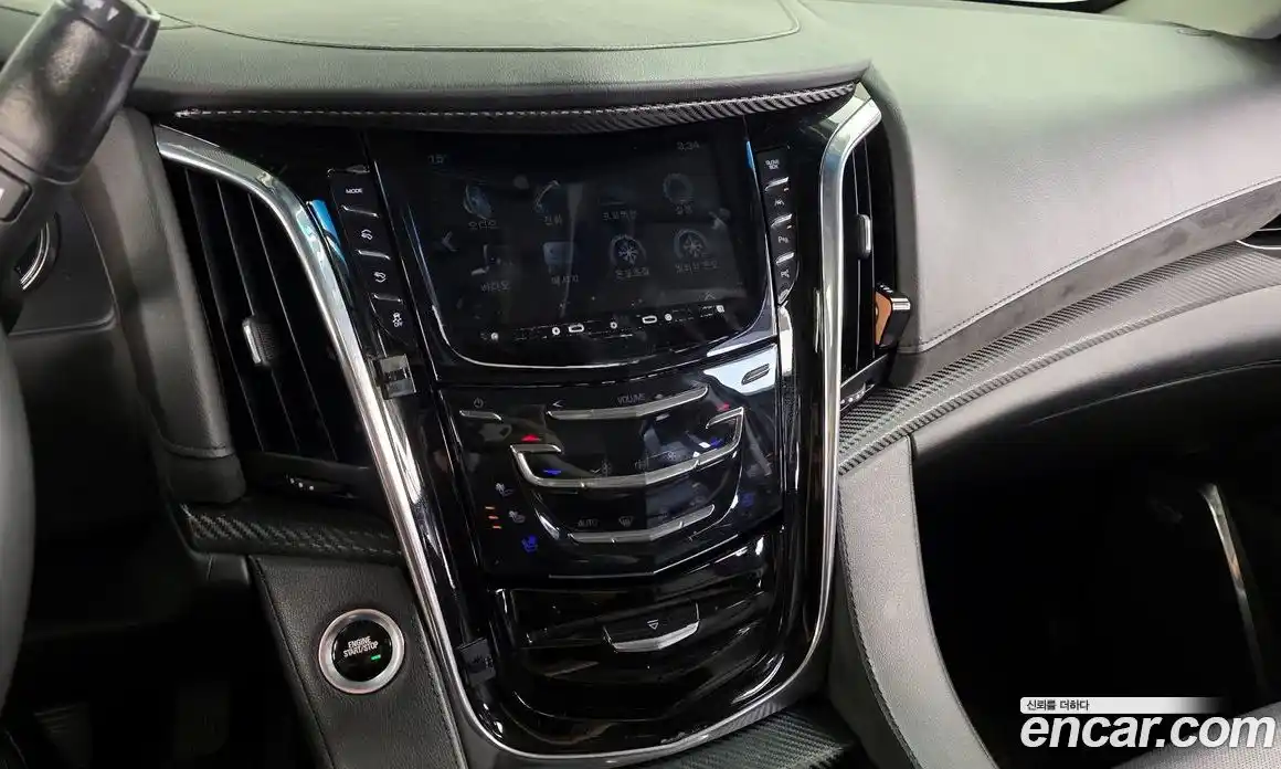 Cadillac Escalade 2018 6.2 Автомат в Москве № 285490, фото 15