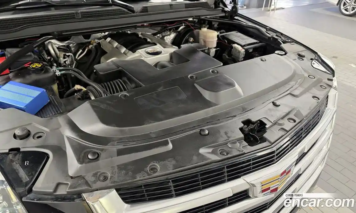 Cadillac Escalade 2018 6.2 Автомат в Москве № 285490, фото 6