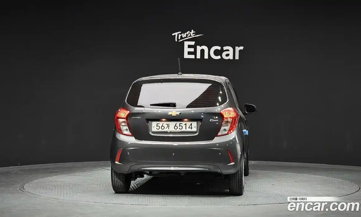 Chevrolet Spark 2016 1.0 Автомат в Москве № 296782, фото 9