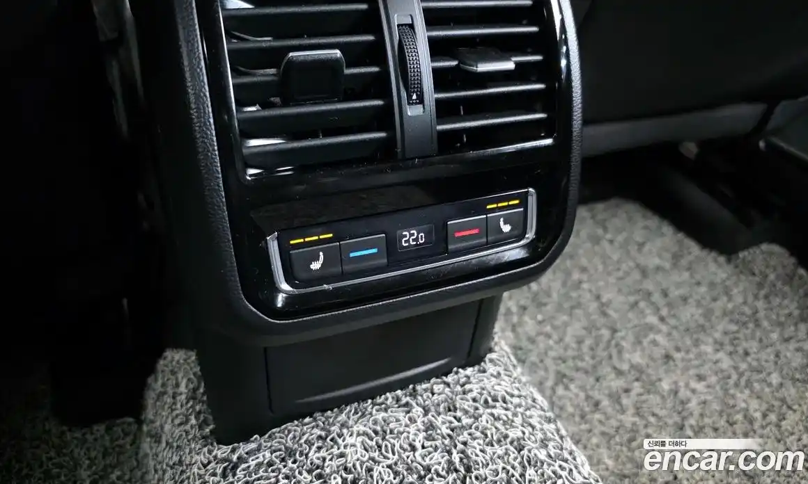 Volkswagen Arteon 2019 2.0 Автомат в Москве № 301548, фото 17