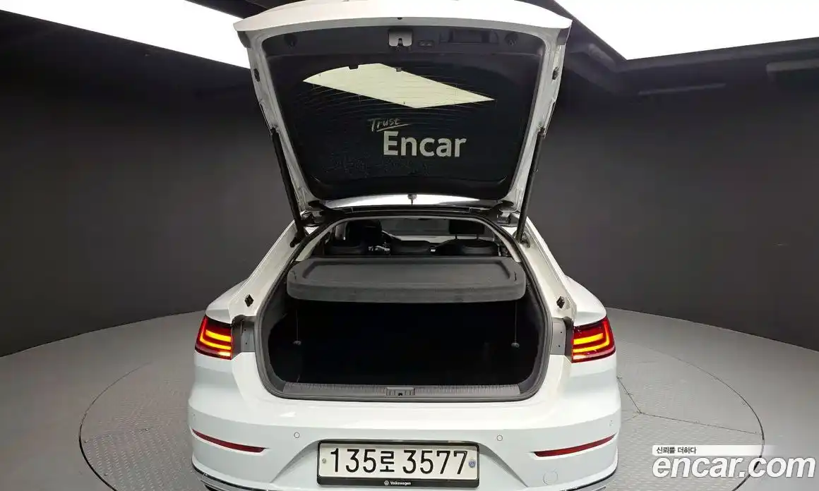 Volkswagen Arteon 2019 2.0 Автомат в Москве № 301548, фото 20