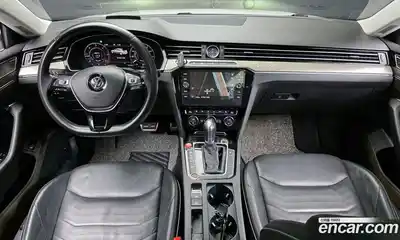 Volkswagen Arteon 2019 2.0 Автомат в Москве № 301548, миниатюра 7