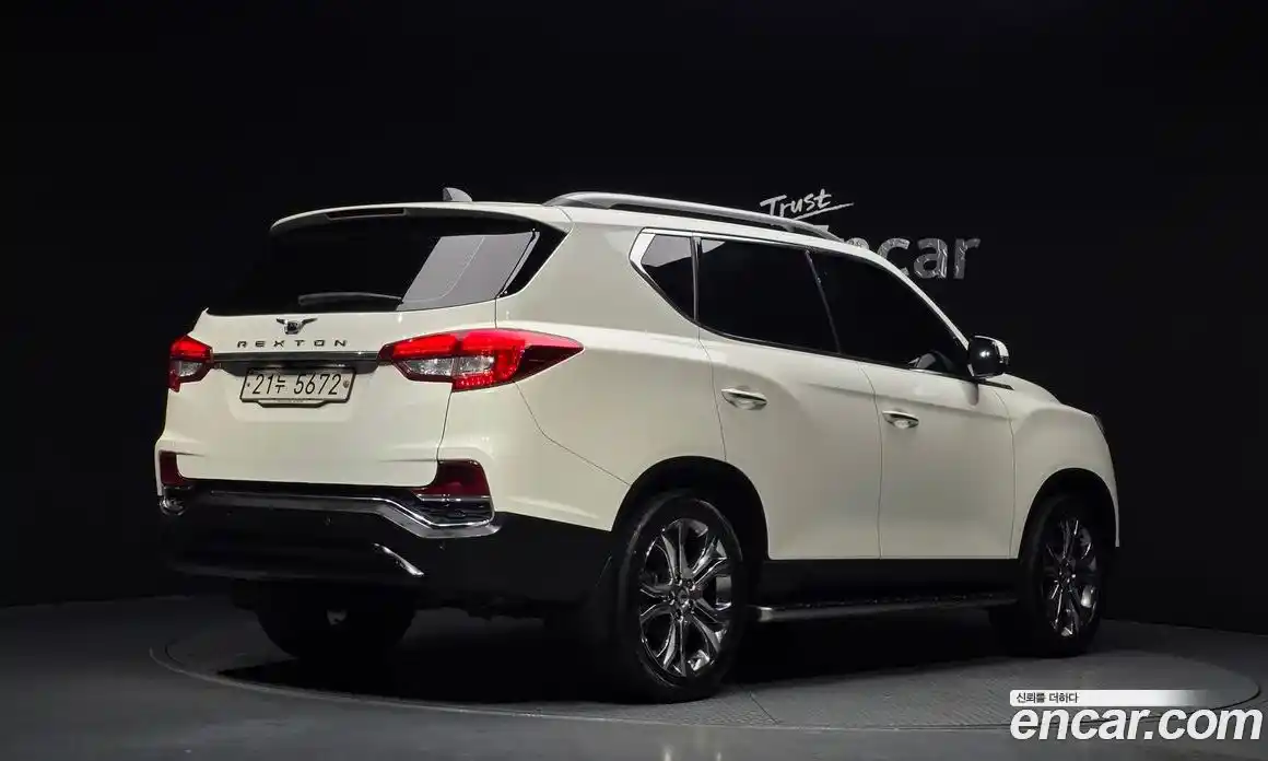 SsangYong Rexton 2018 2.2 Автомат в Москве № 30342, фото 11