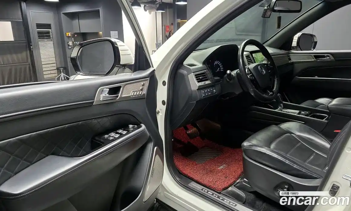 SsangYong Rexton 2018 2.2 Автомат в Москве № 30342, фото 6