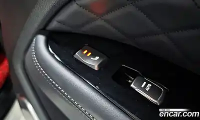 SsangYong Rexton 2018 2.2 Автомат в Москве № 30342, миниатюра 10