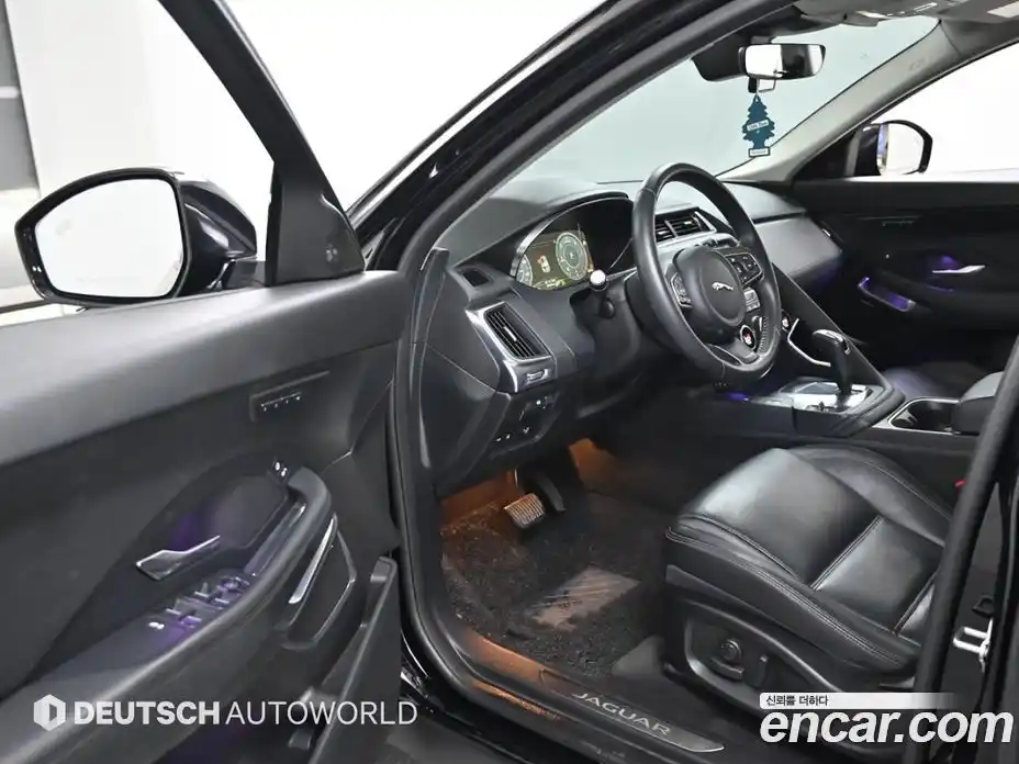 Jaguar E-Pace 2020 2.0 Автомат в Москве № 305169, фото 11