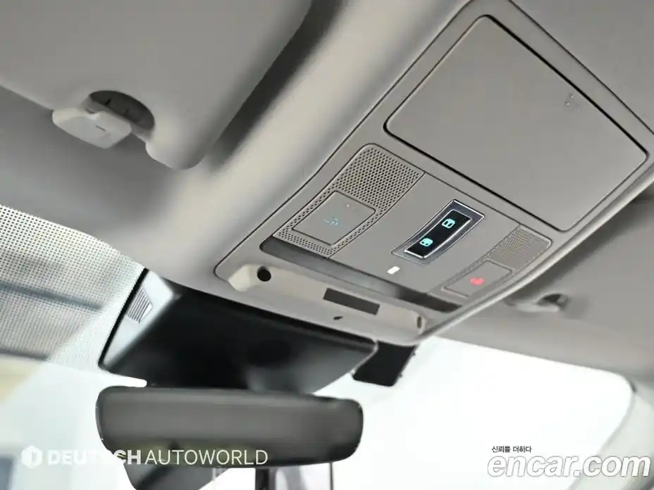 Jaguar E-Pace 2020 2.0 Автомат в Москве № 305169, фото 18