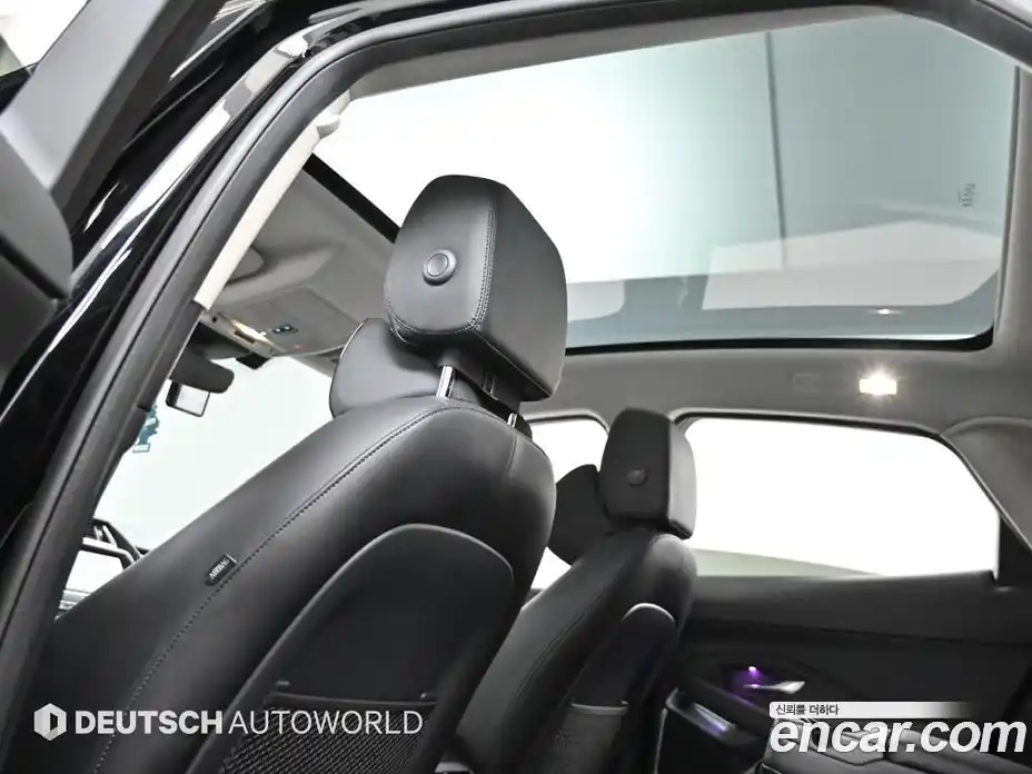 Jaguar E-Pace 2020 2.0 Автомат в Москве № 305169, фото 19