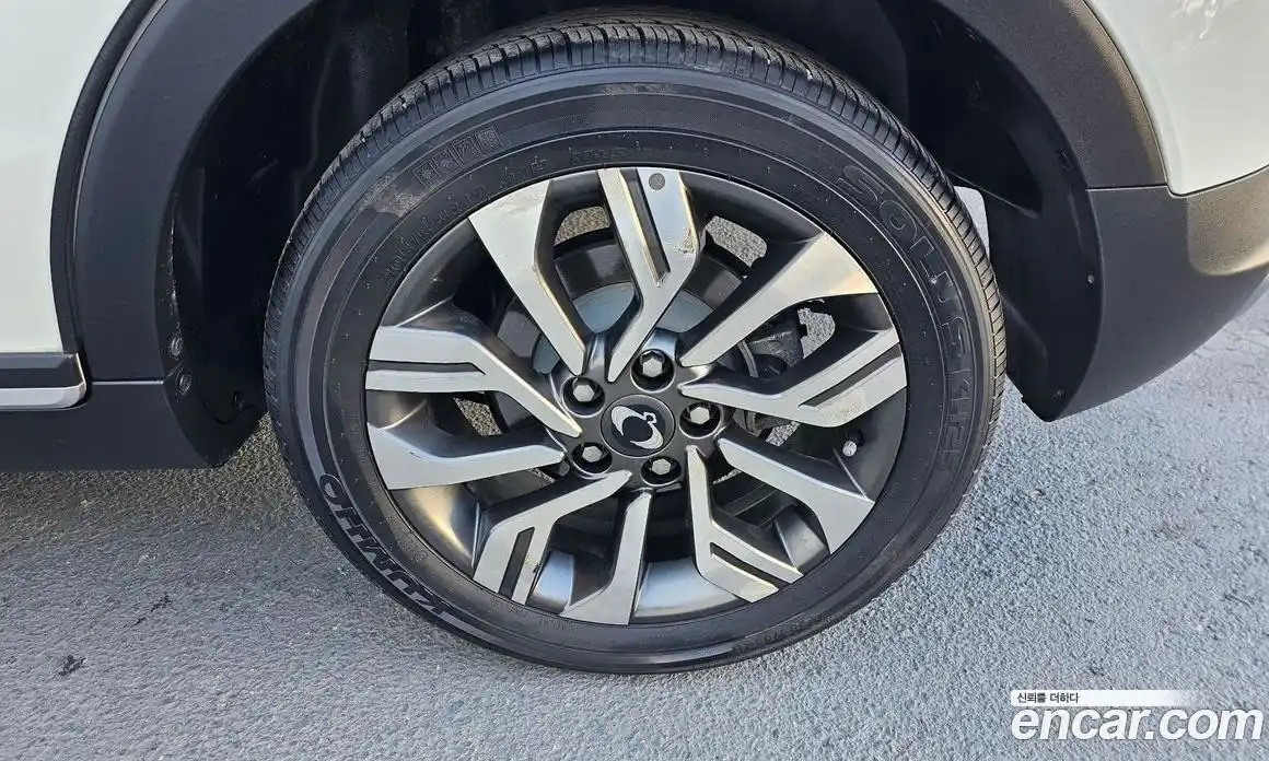 SsangYong TIBOLI 2019 1.6 Автомат в Москве № 30670, фото 11