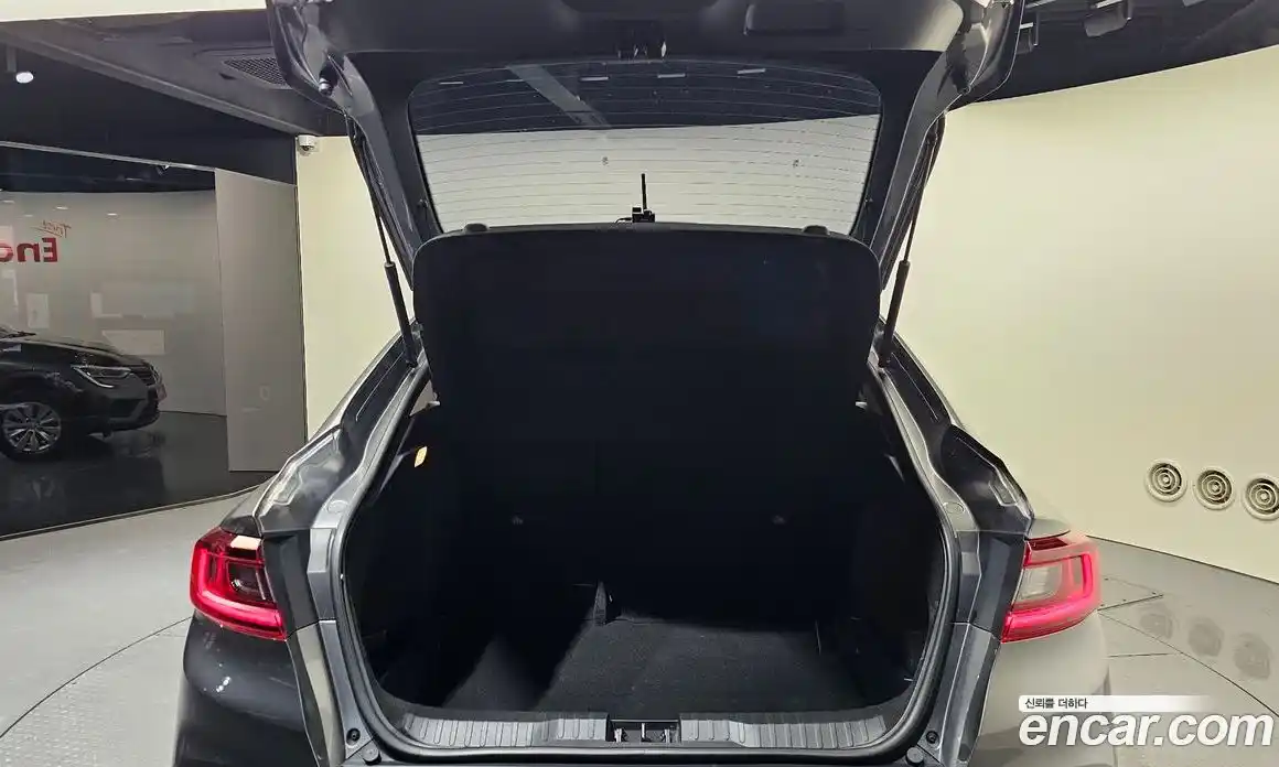 Renault XM3 2020 1.6 Автомат в Москве № 316521, фото 13