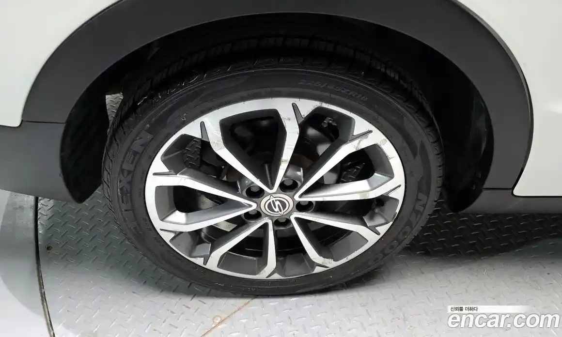 SsangYong TIBOLI 2019 1.6 Автомат в Москве № 32369, фото 11