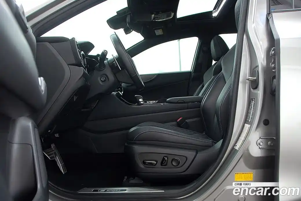 Lexus NX 2023 2.5 Автомат в Москве № 329666, фото 15