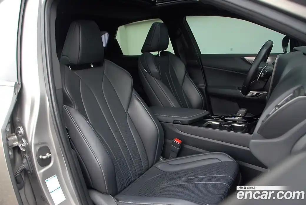 Lexus NX 2023 2.5 Автомат в Москве № 329666, фото 16