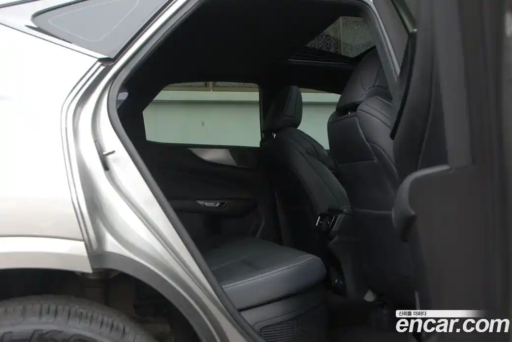 Lexus NX 2023 2.5 Автомат в Москве № 329666, фото 17