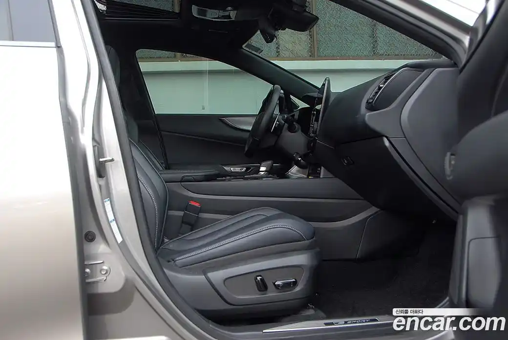 Lexus NX 2023 2.5 Автомат в Москве № 329666, фото 18