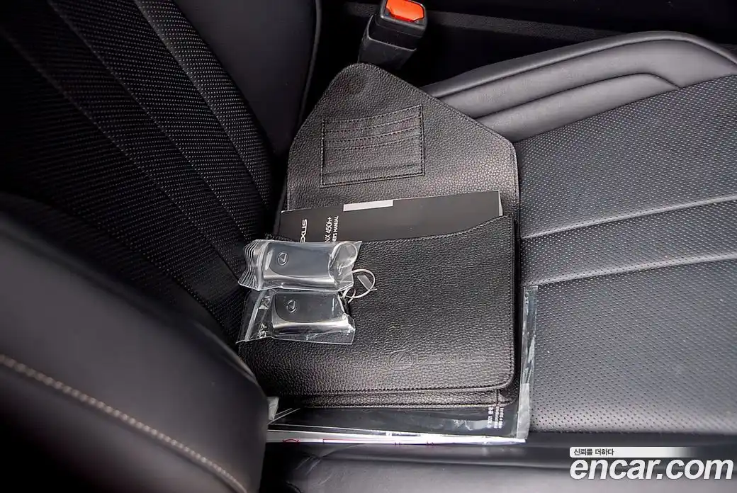 Lexus NX 2023 2.5 Автомат в Москве № 329666, фото 19