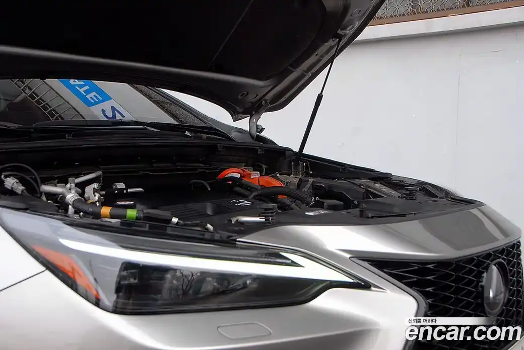 Lexus NX 2023 2.5 Автомат в Москве № 329666, фото 20