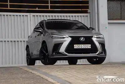 Lexus NX 2023 2.5 Автомат в Москве № 329666, миниатюра 4