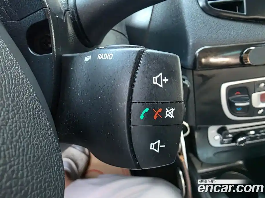 Renault SM3 2013 1.6 Автомат в Москве № 330033, фото 11